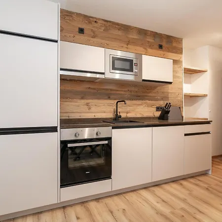 Hopfgarten Alpin Living 2 Apartment