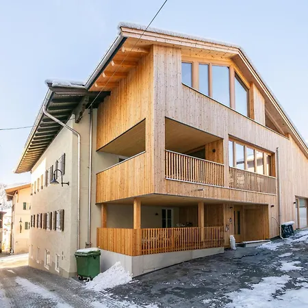 Hopfgarten Alpin Living 2 Apartment *